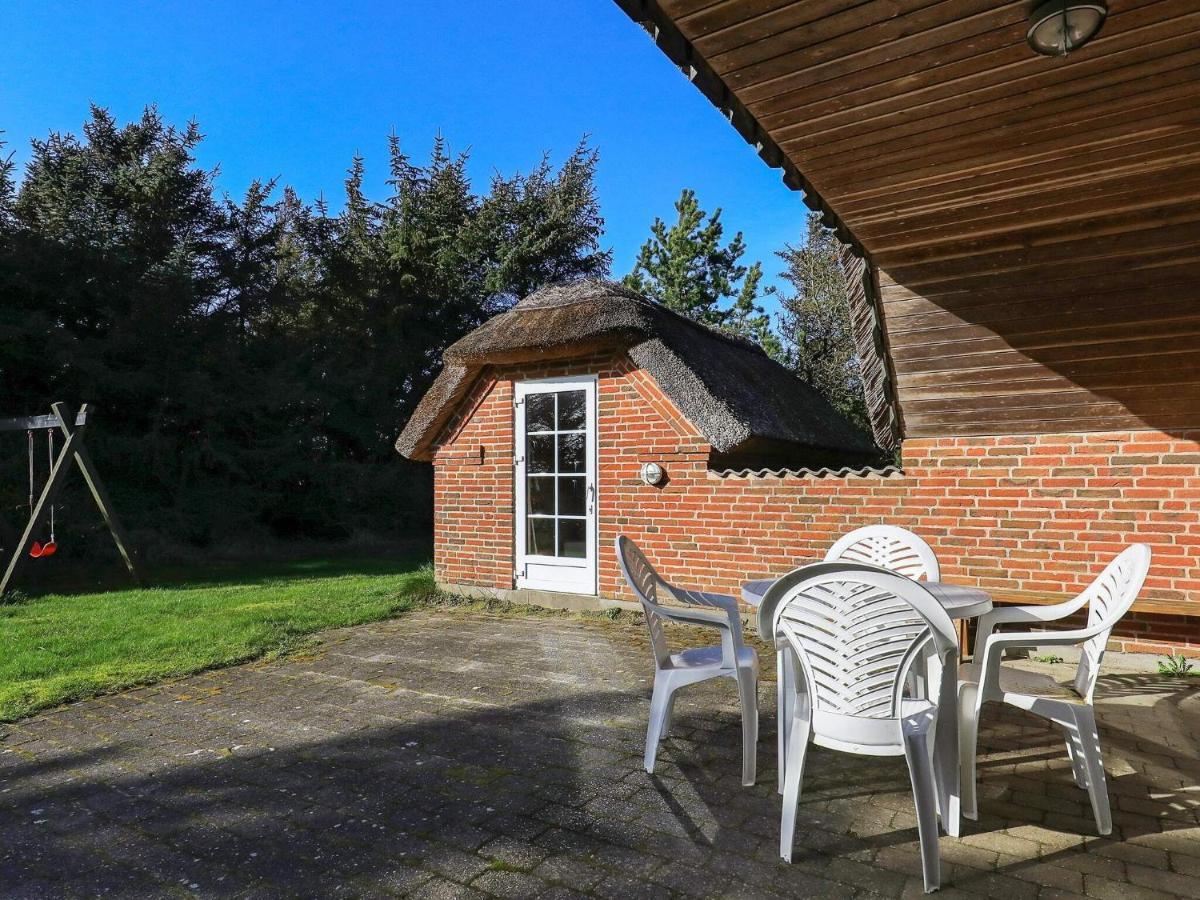 Three-Bedroom Holiday home in Løkken 1 Eksteriør bilde